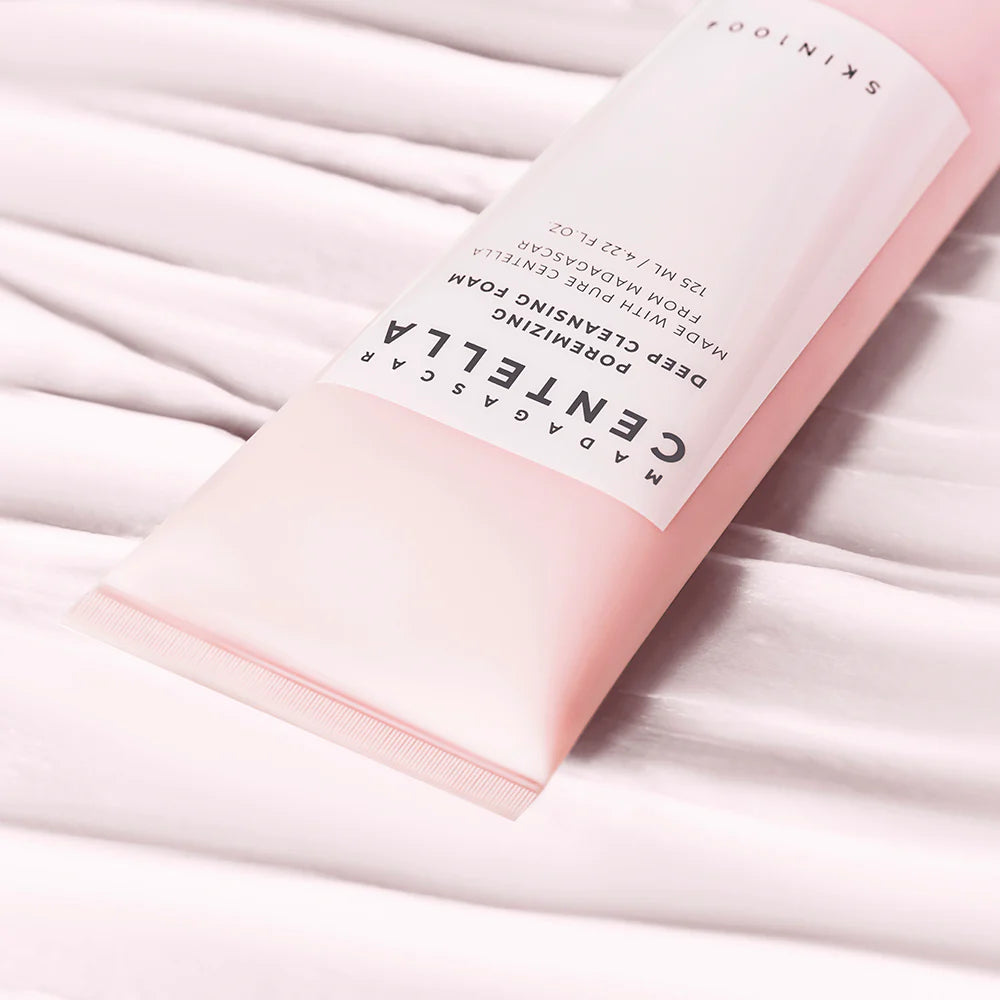 Skin 1004 Madagascar Centella Porensierender Tiefenreinigungsschaum 125 ml